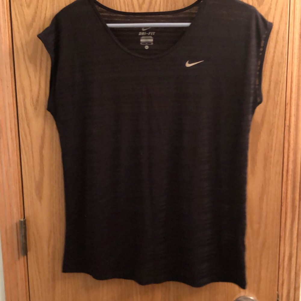Sports top!